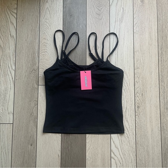 Edikted Black Fitted Crop Camisole - Picture 1 of 7
